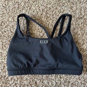 Black FLEO Isla sports bra NWOT